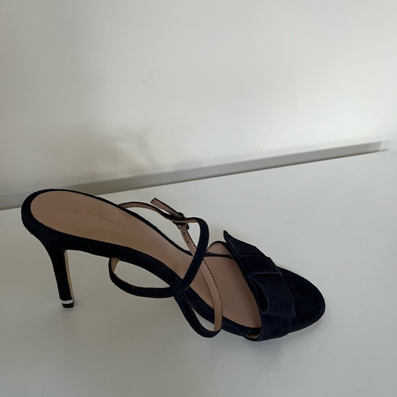 New Witchery Suede Dark Navy Heels - Size 38 - Picture 7 of 15